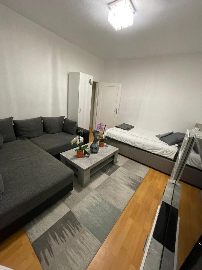 Fairbooking24private Nbg Exhibition Ground Agancy Apartment